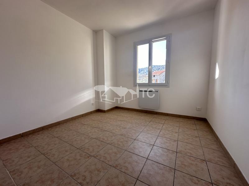 Maison - 74 m² - 4 pièces