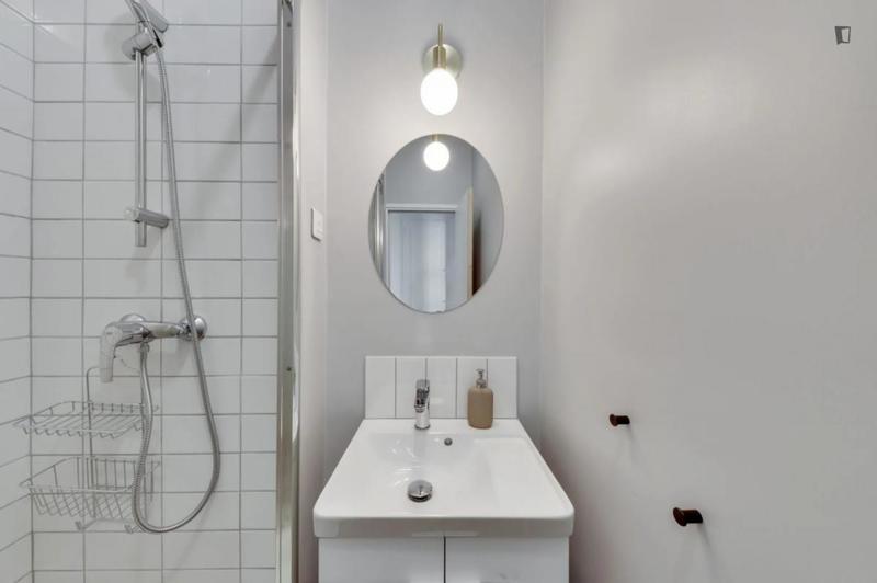 Chambre - 11 m² - 4 pièces