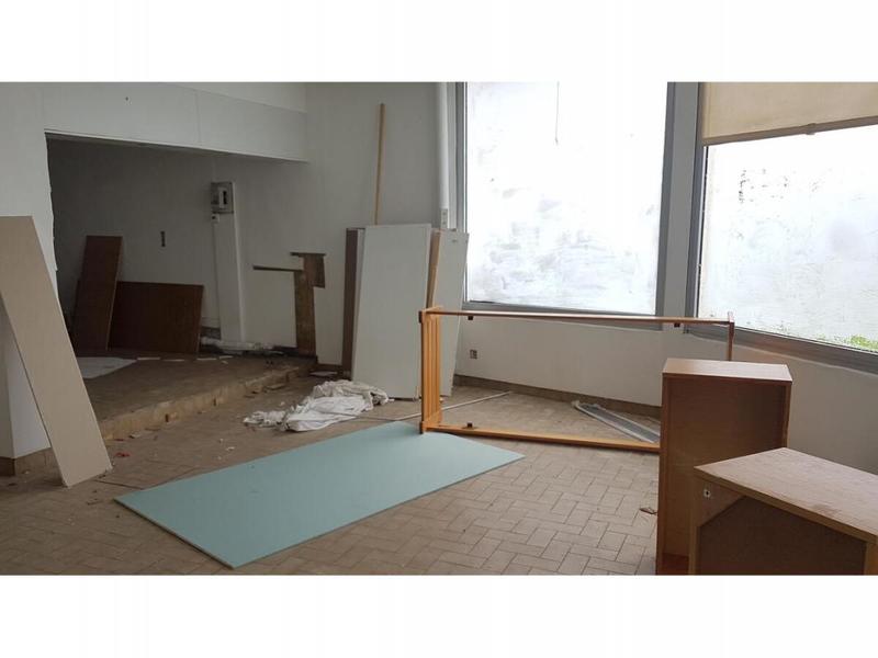 Local commercial - 86 m² - 3 pièces
