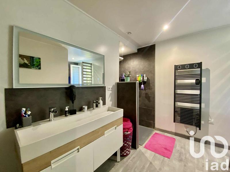 Maison - 164 m² - 4 pièces