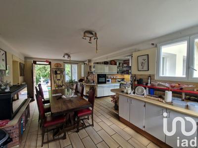 Maison - 151 m² - 6 pièces