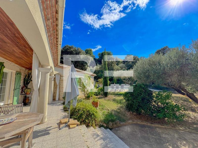 Villa - 154 m² - 4 pièces