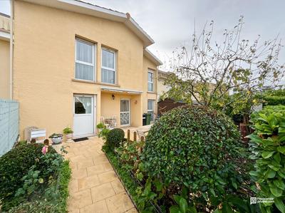 Maison - 106 m² - 5 pièces