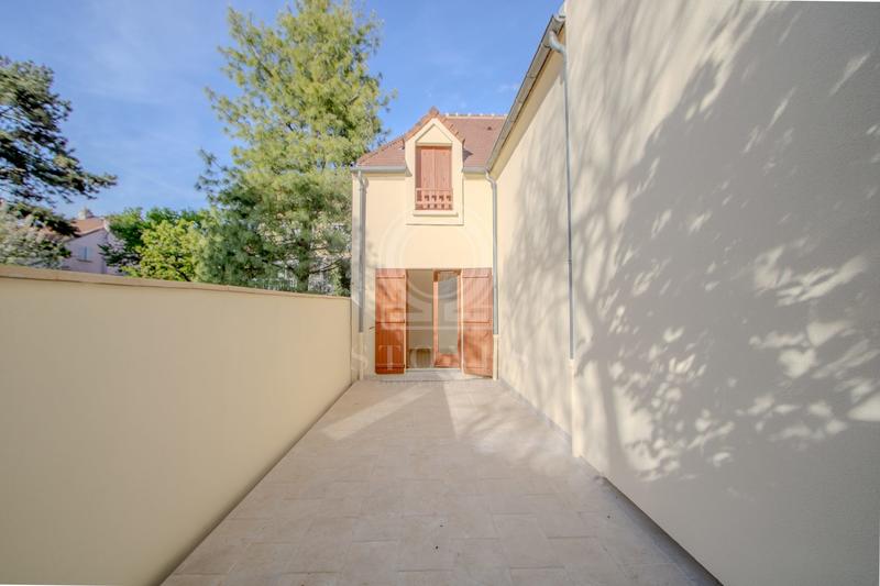 Maison ancienne - 88 m² - 4 pièces
