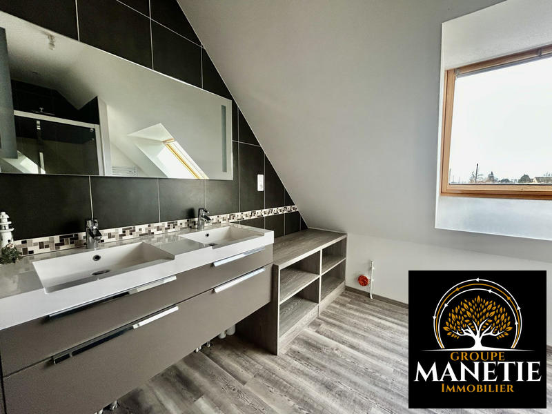 Maison contemporaine - 121 m² - 6 pièces