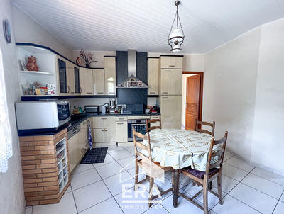 Maison - 141 m² - 4 pièces