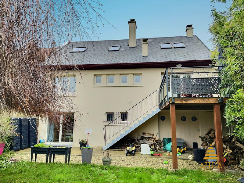 Maison - 125 m² - 6 pièces