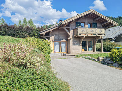 Maison - 80 m² - 5 pièces