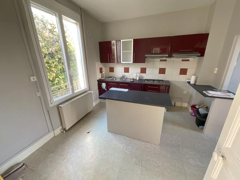 Maison - 76 m² - 4 pièces