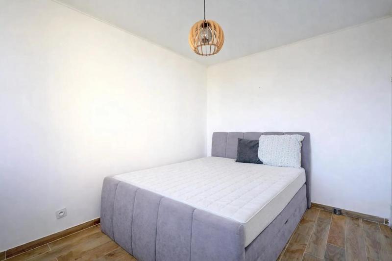 Appartement - 79 m² - 3 pièces