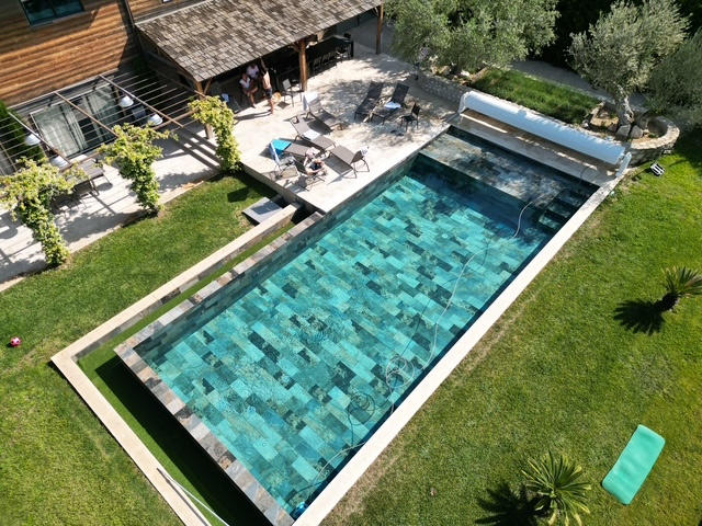 Villa - 503 m² - 14 pièces