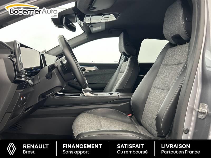 Renault Espace E-Tech hybrid 200 Techno