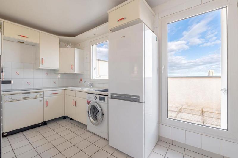 Duplex - 97 m² - 5 pièces