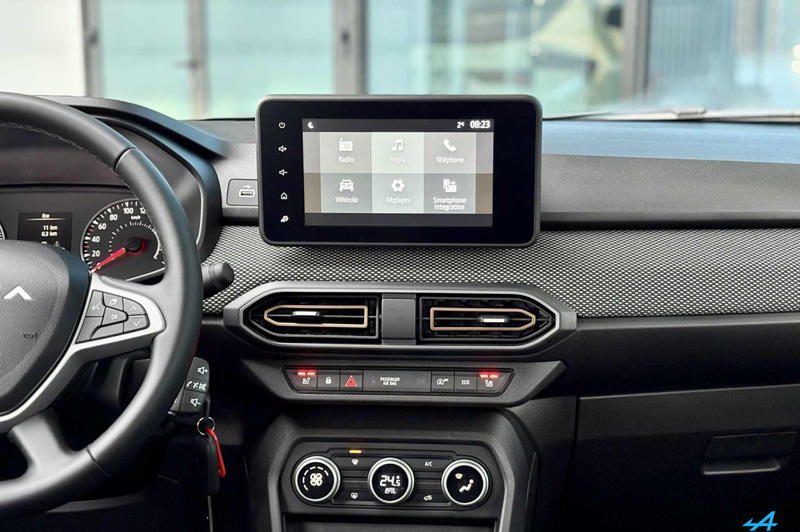 Dacia Sandero Stepway Expression Tce 90 Camera Pack Hiver