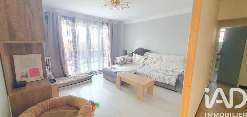 Maison - 140 m² - 8 pièces