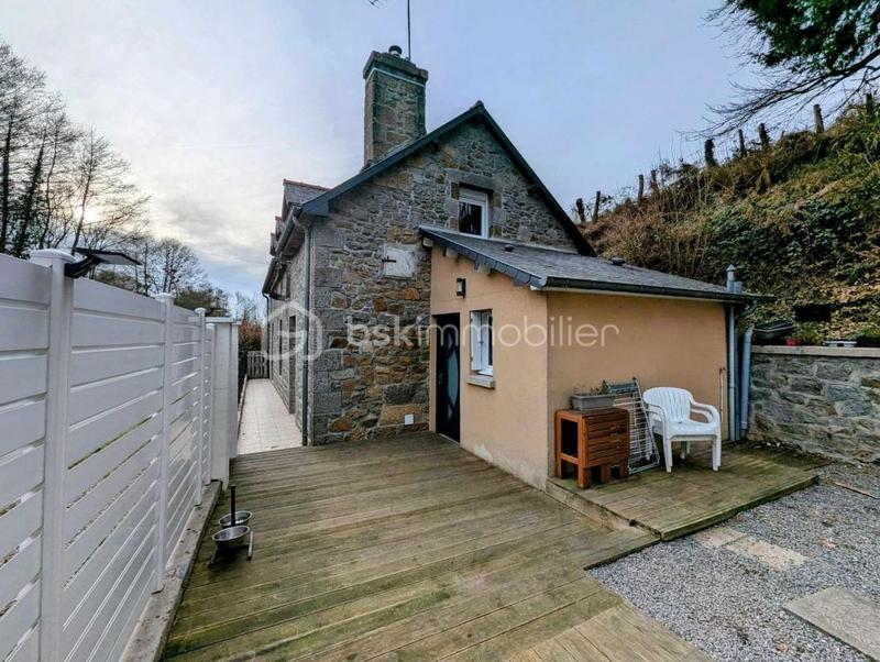 Maison - 96 m² - 4 pièces