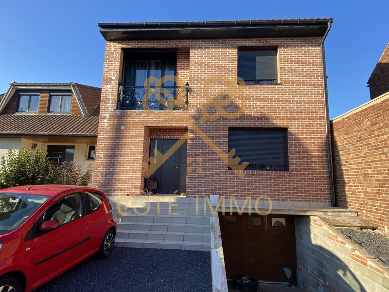 Maison - 140 m² - 6 pièces