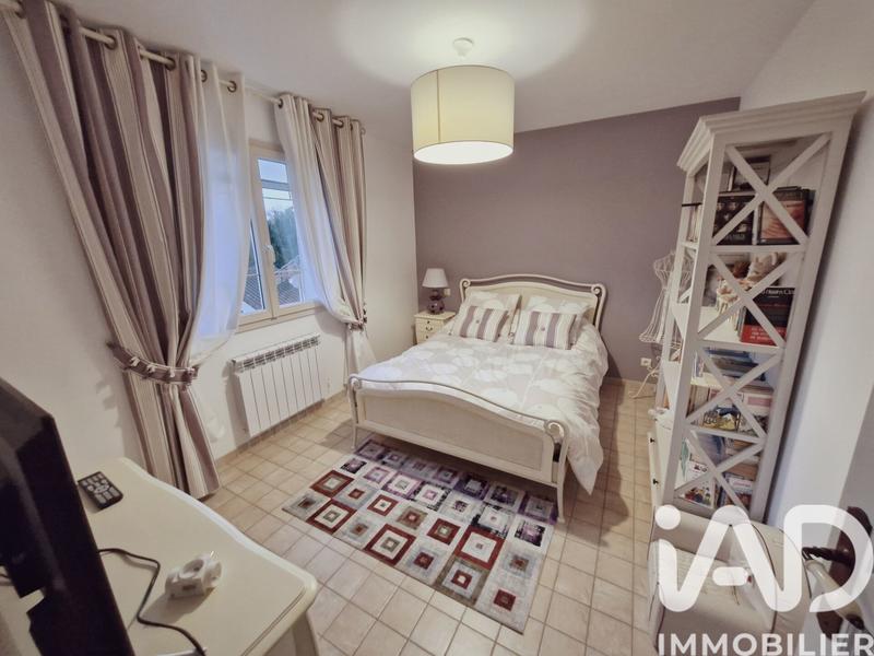 Maison - 165 m² - 6 pièces