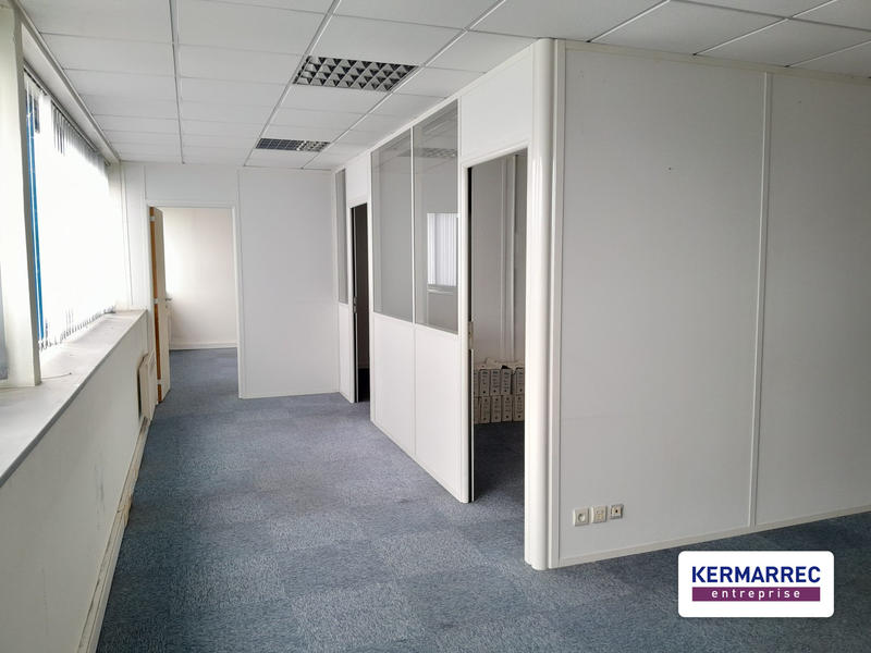 Local commercial - 3 400 m²