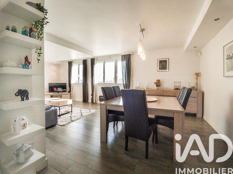 Appartement - 90 m² - 4 pièces