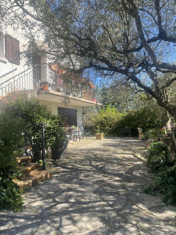 Maison - 68 m² - 5 pièces