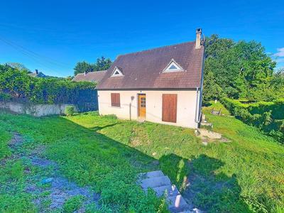 Maison - 93 m² - 5 pièces