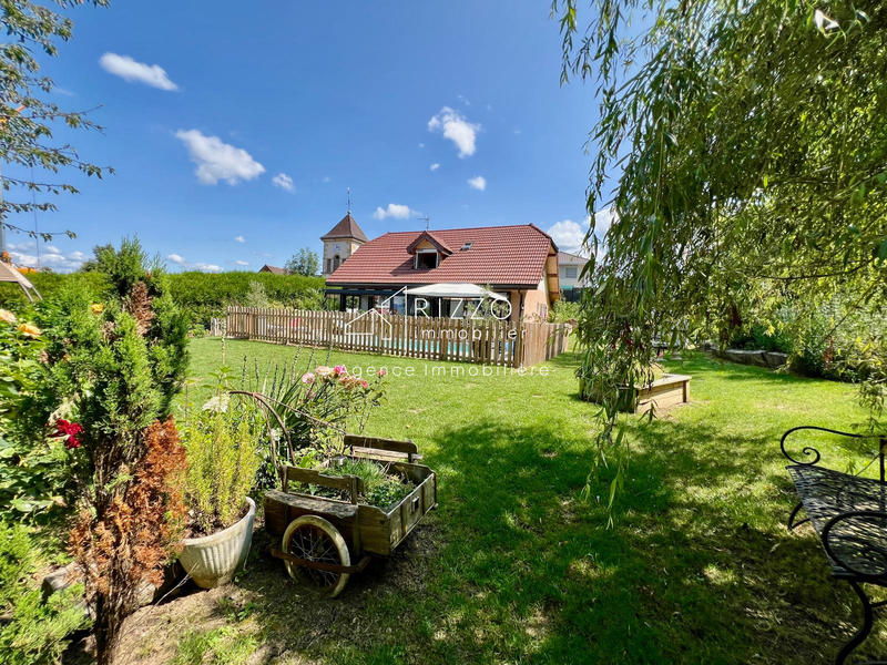 Maison - 180 m² - 6 pièces