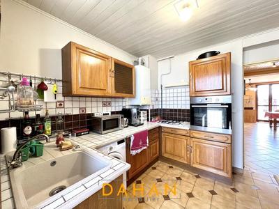 Appartement - 81 m² - 4 pièces