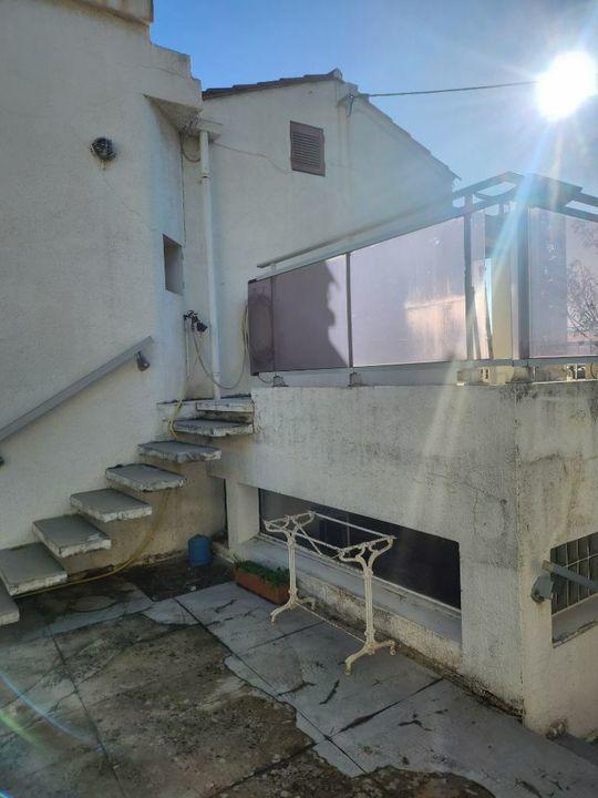 Villa - 264 m² - 6 pièces