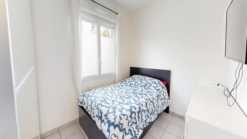 Appartement - 83 m² - 4 pièces