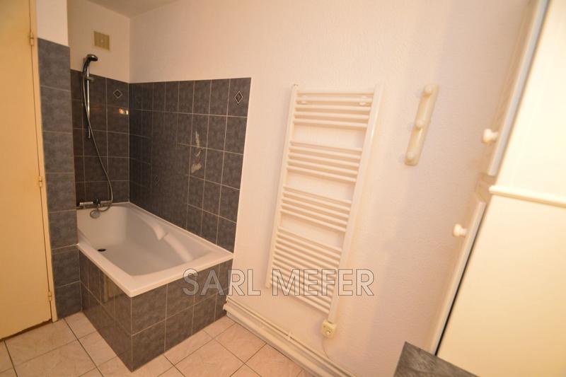 Appartement - 60 m² - 4 pièces