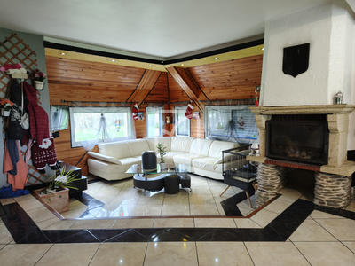 Maison - 165 m² - 6 pièces