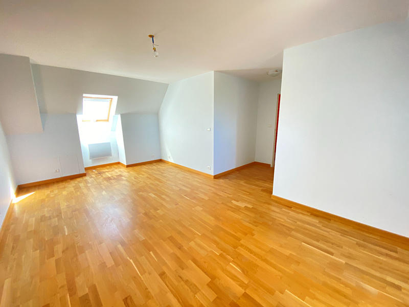 Maison - 183 m² - 6 pièces