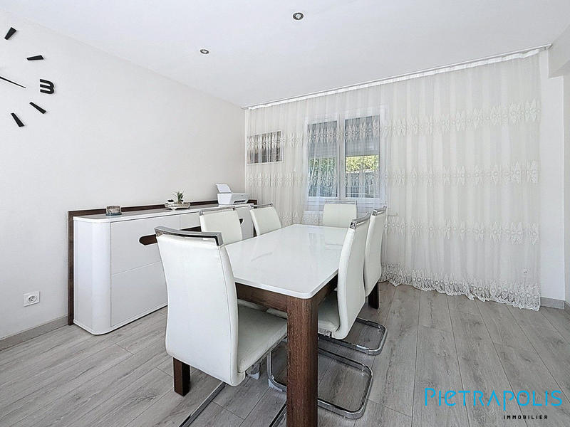 Maison - 84 m² - 4 pièces