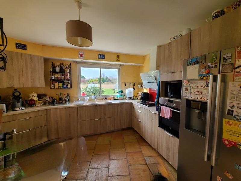 Maison - 103 m² - 5 pièces