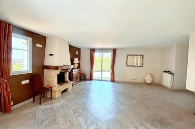 Maison - 114 m² - 5 pièces