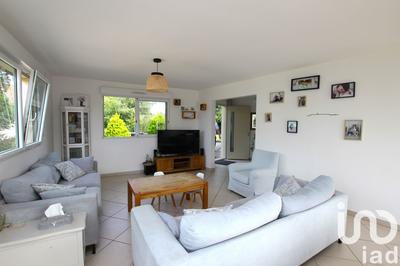 Maison - 200 m² - 7 pièces