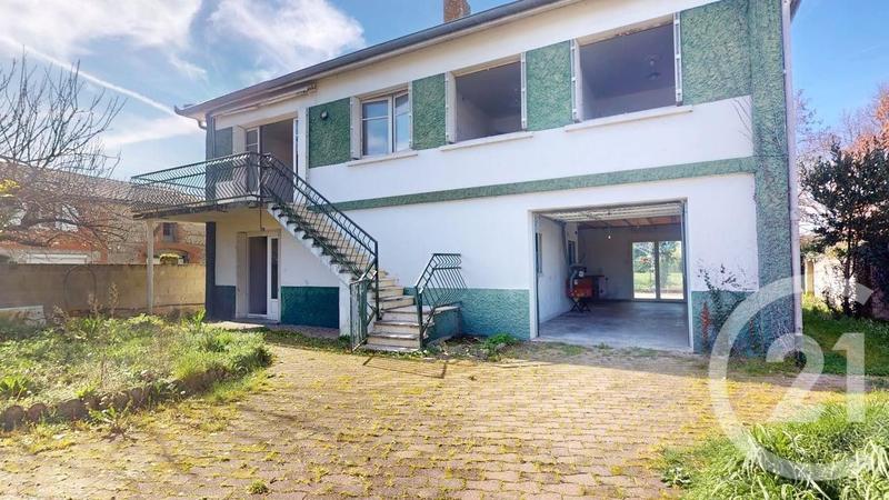 Maison - 140 m² - 5 pièces