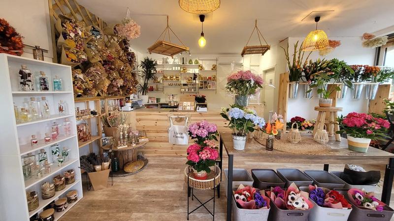 Magasins - 35 m² - 1 pièce