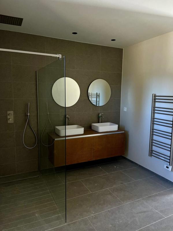 Maison - 209 m² - 6 pièces