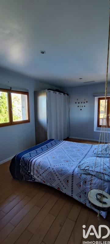 Maison - 229 m² - 7 pièces