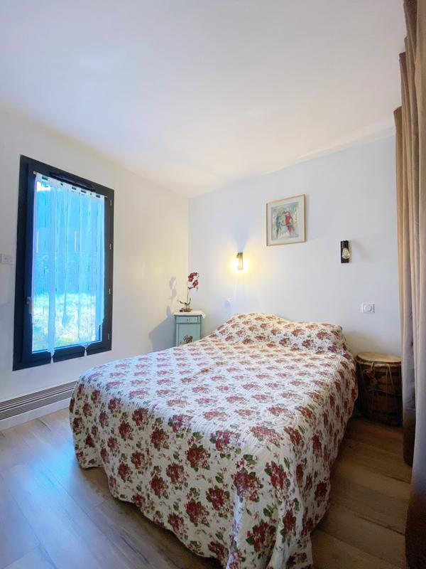 Villa - 90 m² - 5 pièces