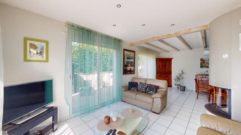 Maison - 160 m² - 8 pièces