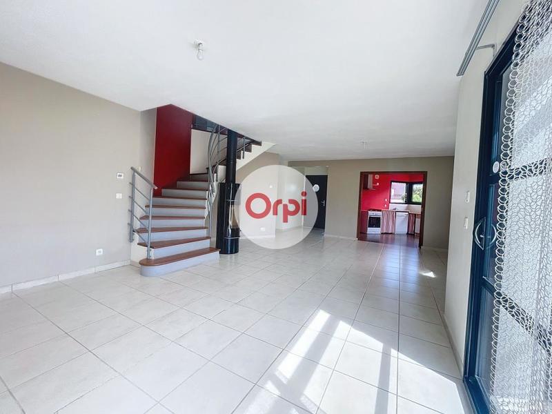 Maison - 121 m² - 5 pièces