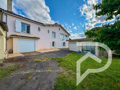 Maison - 169 m² - 5 pièces