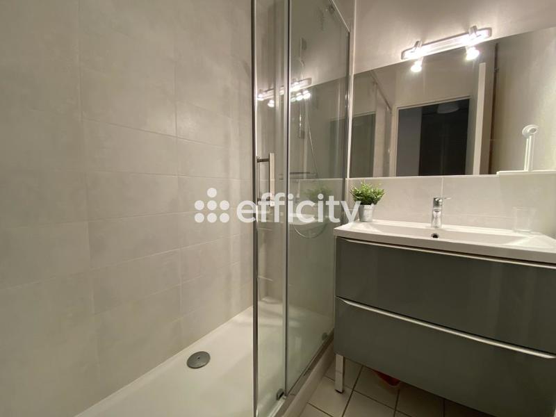 Pavillon - 110 m² - 5 pièces