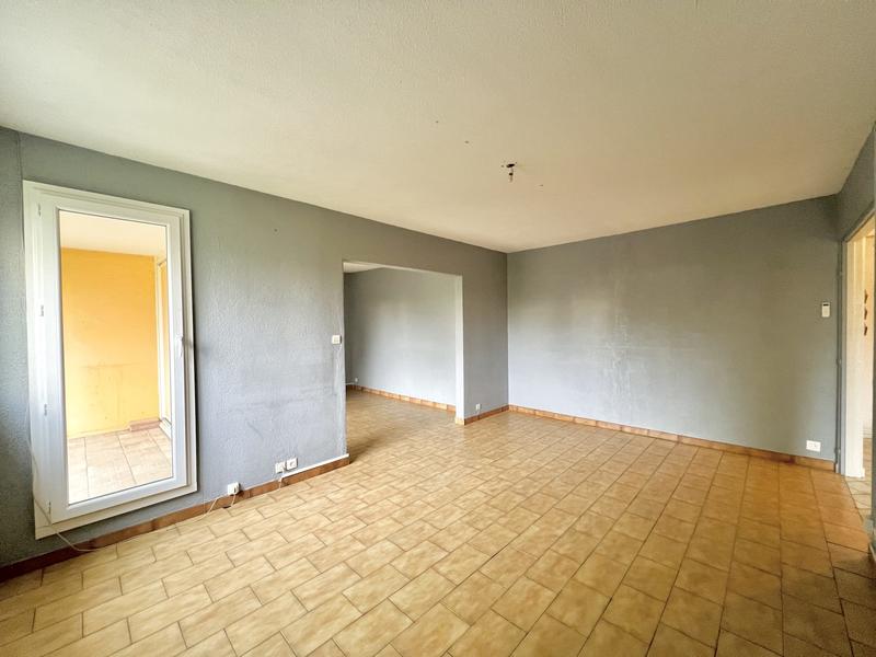 Appartement - 82 m² - 4 pièces
