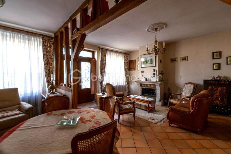 Maison de ville - 217 m² - 9 pièces