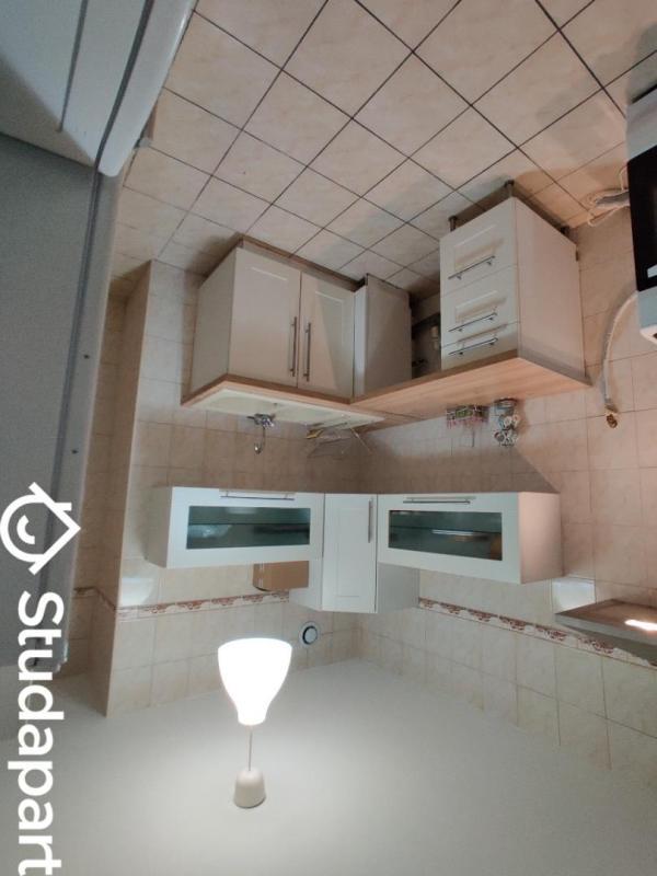 Chambre - 9 m² - 1 pièce