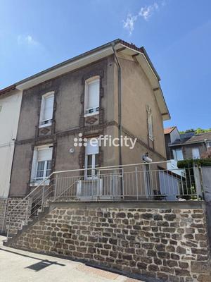 Maison - 93 m² - 4 pièces